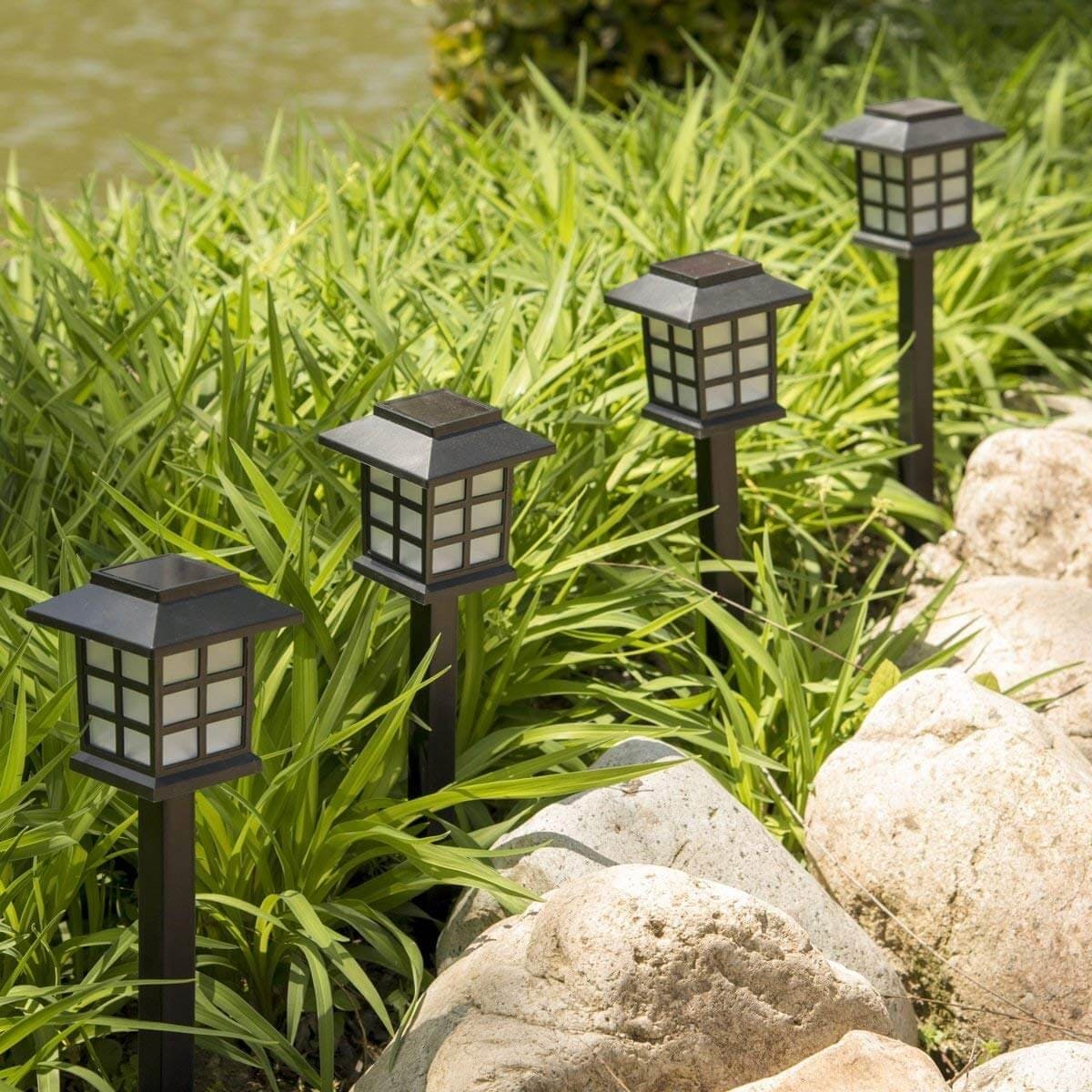 Top 5 mẫu đèn sân vườn được ưa chuộng năm 2019